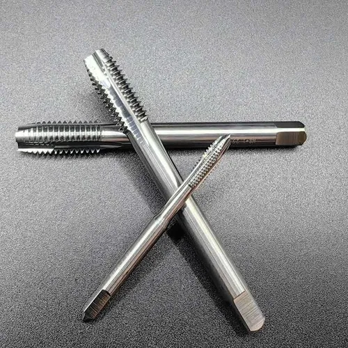 Long-Reach Straight-Flute Carbide Tap